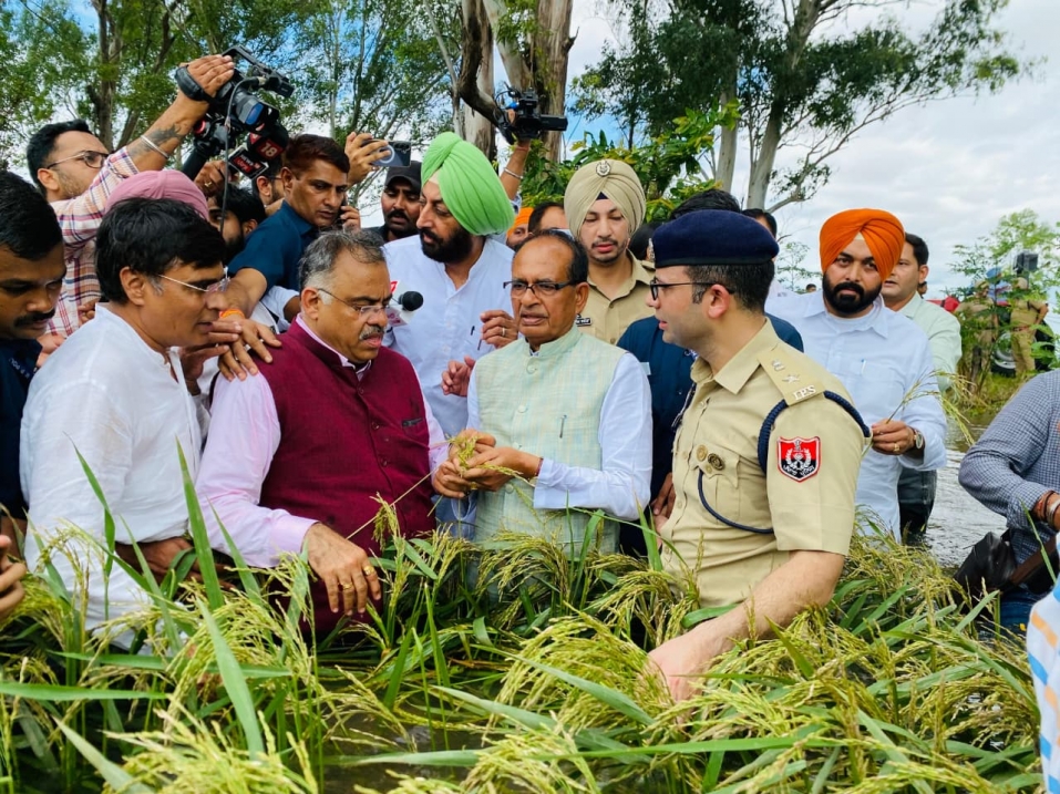 केंद्र सरकार पंजाब के अन्नदाताओं के साथ खड़ी है